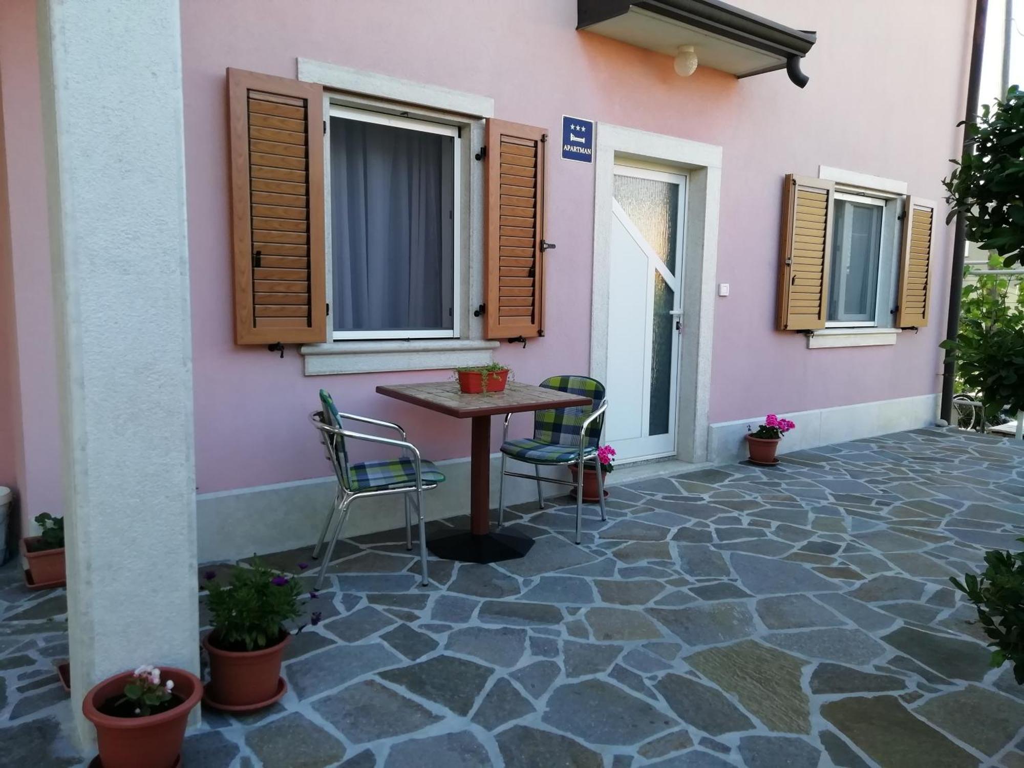 Apartmani Vesna Buje Εξωτερικό φωτογραφία