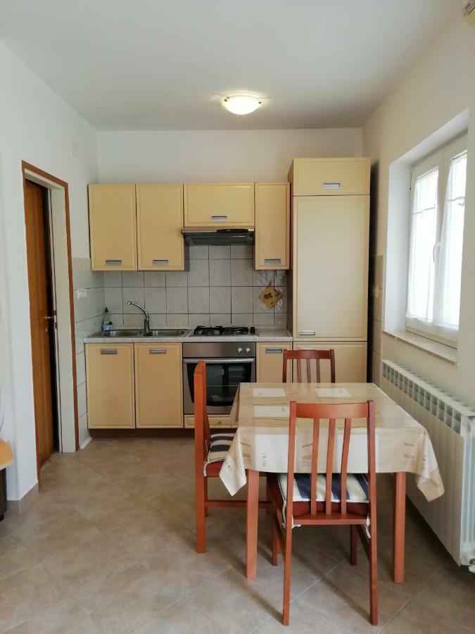 Apartmani Vesna Buje Εξωτερικό φωτογραφία